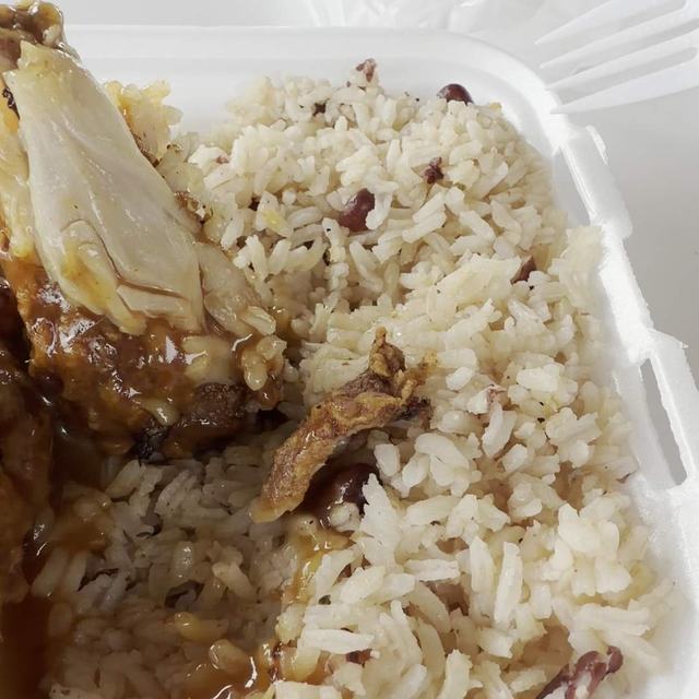 Plate with rice and peas